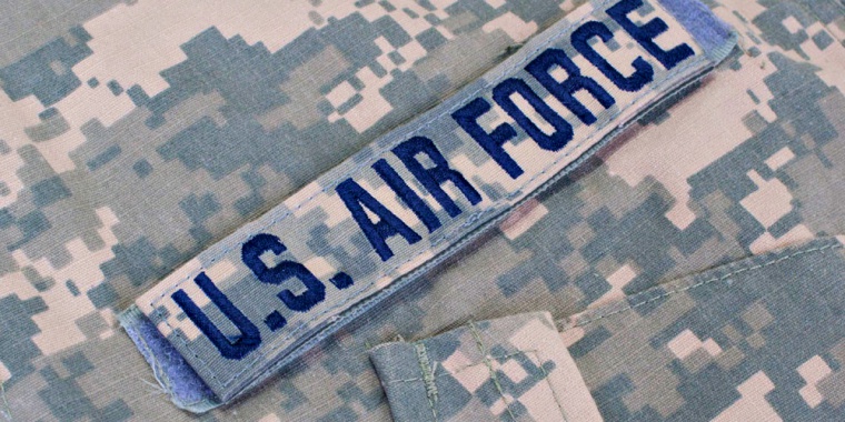 17-years-old kid hacks US air force for the good